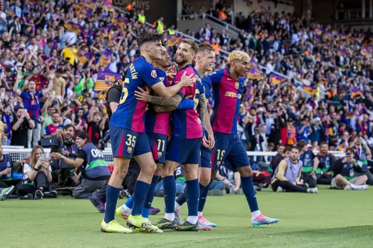 استمرار غياب كوندي عن قائمة برشلونة لمواجهة فياريال في الدوري الإسباني