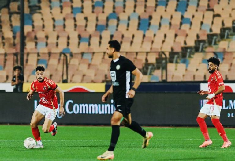 اشتداد الصراع بين الأهلي وبيراميدز في جدول ترتيب الدوري المصري قبل الجولة الأخيرة