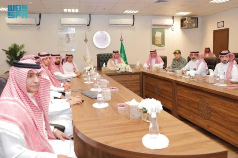 افتتاح منصة بيانات الحج بالأحوال المدنية من قبل المشرف على وكالة وزارة الداخلية
