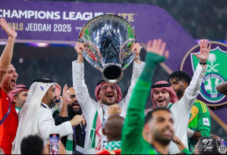 الأهلي والزمالك يهنئان أهلي جدة بعد تتويجه بلقب دوري أبطال آسيا للنخبة