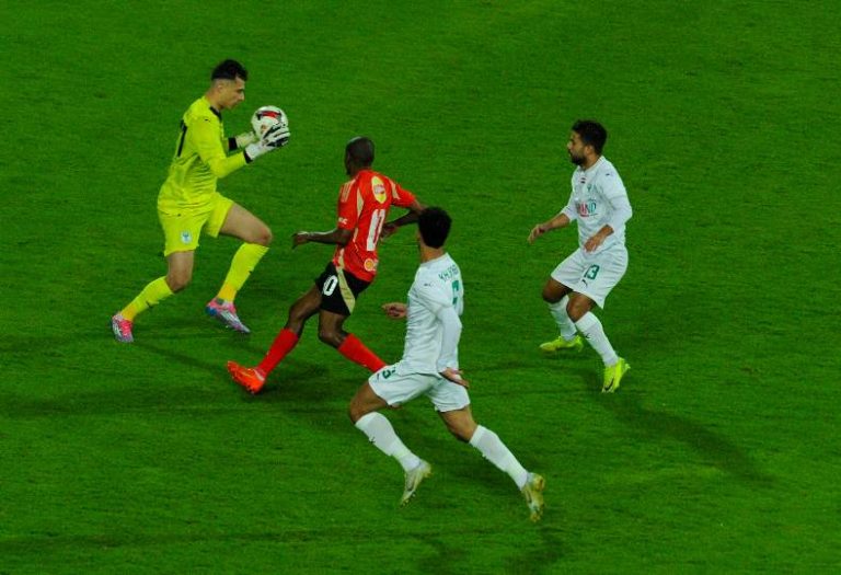 الأهلي يتحدى الغيابات والجماهير في مواجهة المصري بدوري نايل