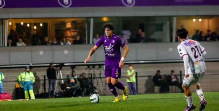 الأهلي يجري مفاوضات مع عمر فايد ويكشف عن شرط اللاعب لإتمام الصفقة