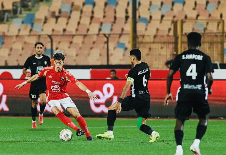 الأهلي يحتاج إلى خطوات حاسمة لحصد الدوري بعد الفوز على البنك
