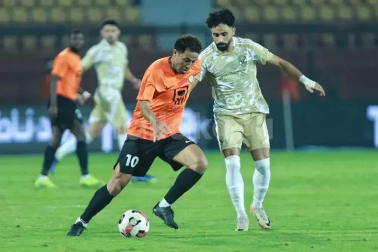 الأهلي يختبر صدارته للدوري من خلال مواجهة البنك الأهلي