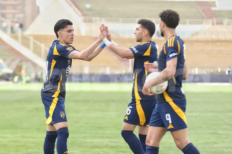 الأهلي يسعى للتتويج بلقب الدوري في مواجهة البنك وسط صراع مع بيراميدز