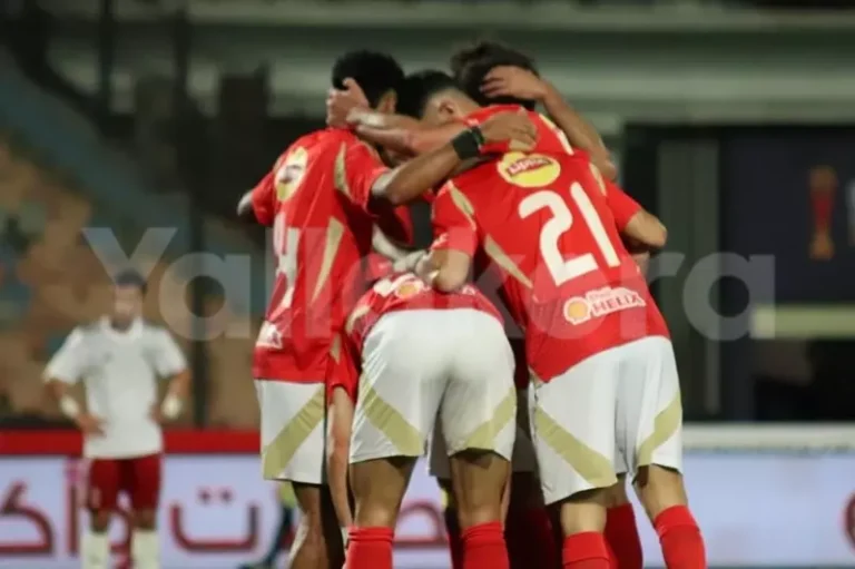 الأهلي ينتعش بتعثر بيراميدز وظهور زيزو في الزمالك وفقاً لملف يلا كورة