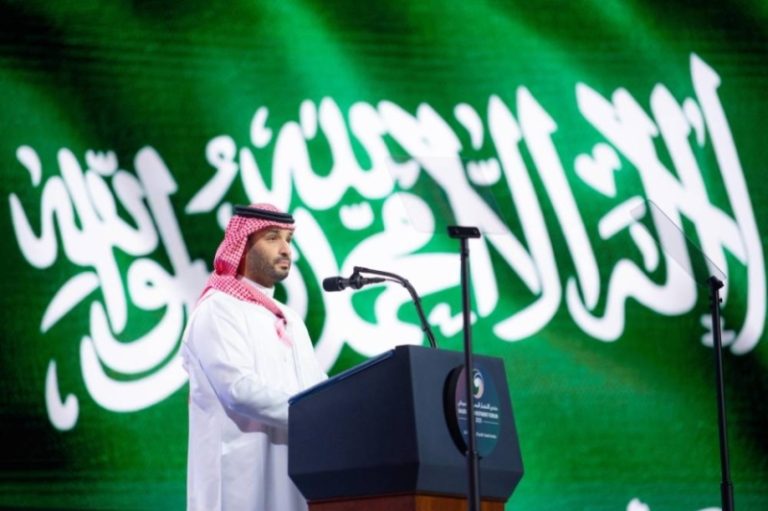 الرئيس الأمريكي يؤكد: الرياض مركز أعمال عالمي جديد