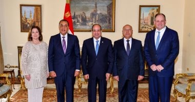 الرئيس السيسى يحتفي بوفد رجال الأعمال الأمريكيين في المنتدى الاقتصادى
