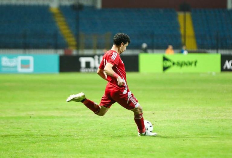 الزمالك وسيراميكا كليوباترا والبنك الأهلي في صراع للتعاقد مع فوزي الحناوي