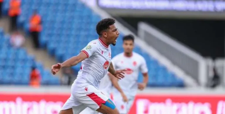 الزمالك يخطط لضم أيوب العملود نجم نادي برسبوليس الإيراني