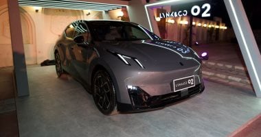 الكشف الآن عن أسعار ومواصفات سيارات Lynk & Co الأحدث في مصر