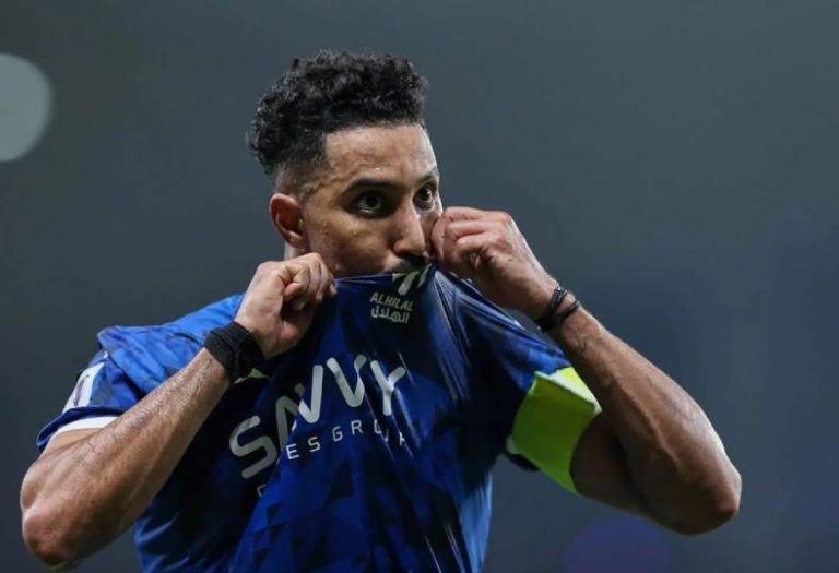 الهلال يحسم مستقبل سالم الدوسري وينهي الجدل حوله