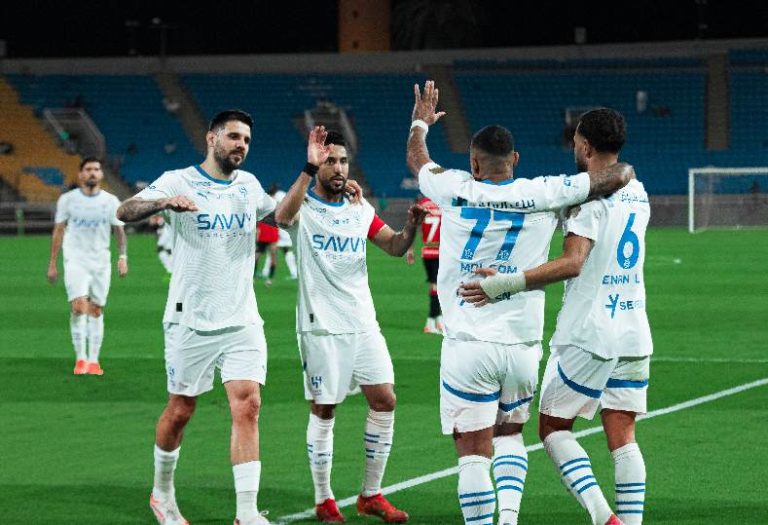 الهلال يحقق بداية نارية للشلهوب بإسقاط الرائد بخماسية