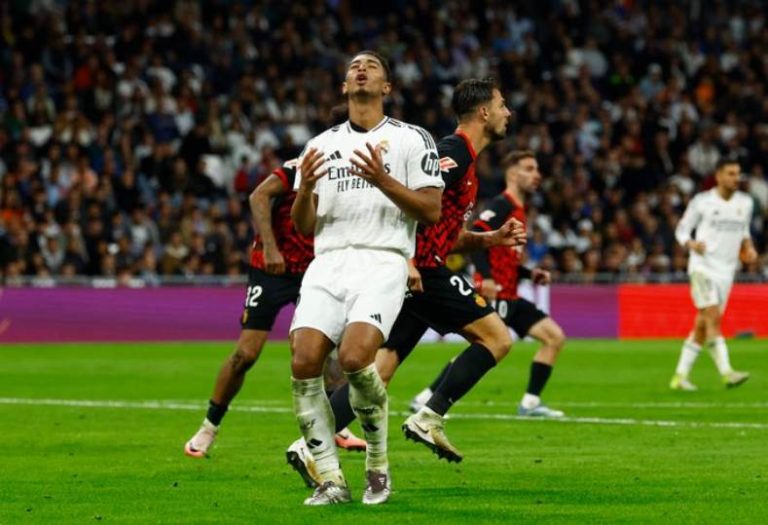 بث مباشر لمباراة ريال مدريد أمام ريال مايوركا في الدوري الإسباني حيث يتقدم الأخير 0 – 1 بهدف رائع