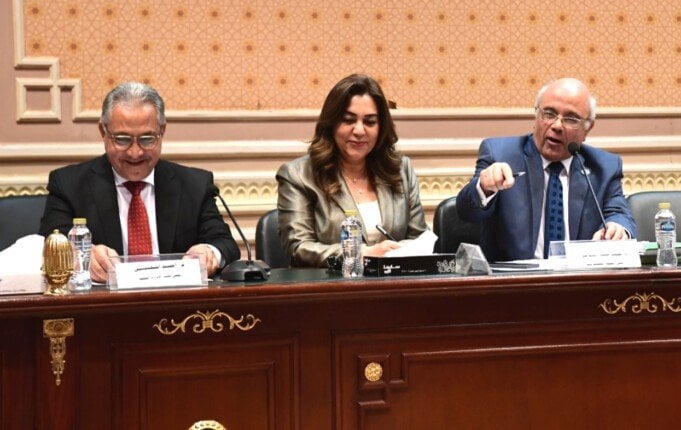 برلمانيون يطالبون بإحصائيات شاملة لحسم الإيجار القديم