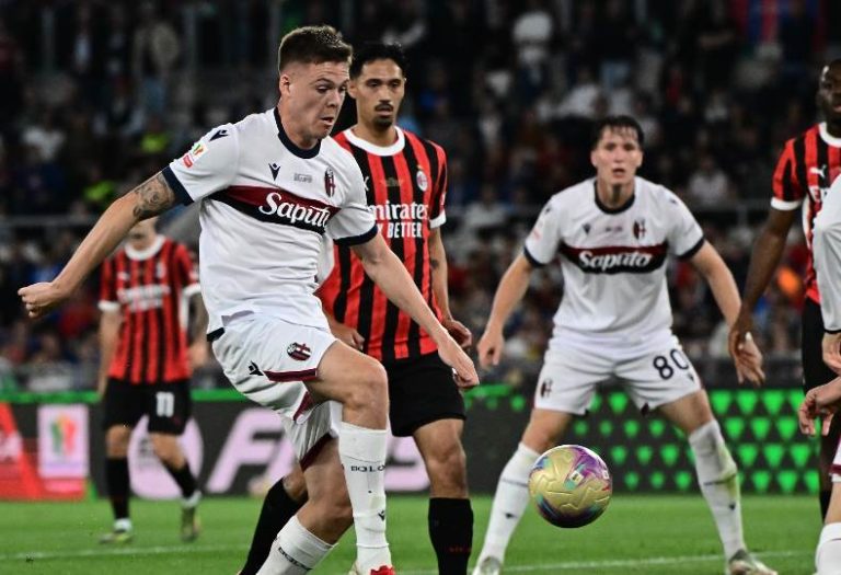 بولونيا يتوج ببطولة كأس إيطاليا على حساب ميلان بعد 51 عامًا من الانتظار