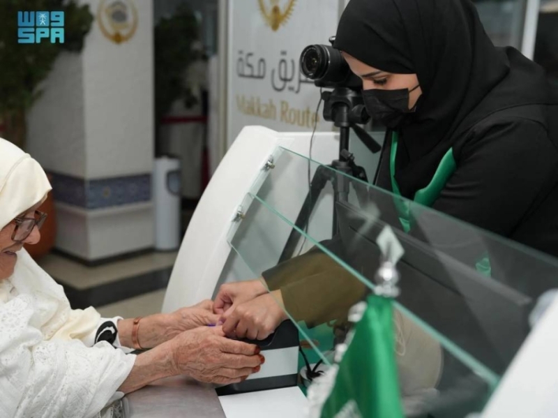 “تحقيق نسائي سعودي” يسهم في تسهيل رحلة ضيوف الرحمن عبر “طريق مكة” في المغرب