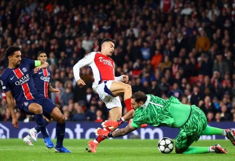 تشكيل باريس سان جيرمان وأرسنال في دوري الأبطال يشهد مواجهة قوية بين كفاراتسخيليا وساكا