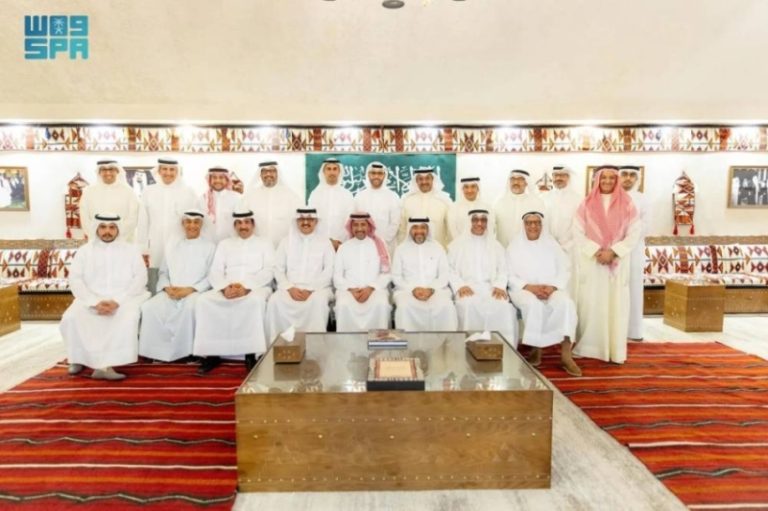 تطوير صناعي 12 قطاعًا يقودها الأدوية والغذاء