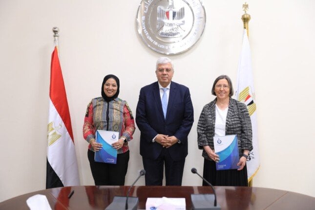 تعاون جديد بين أكاديمية البحث العلمي وجامعة وست فيرجينيا الأمريكية
