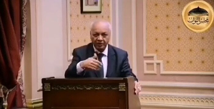 تعديل قانون الإيجار القديم: بكري يؤكد أن الحكومة ألقت “كرة لهب” في حجر النواب