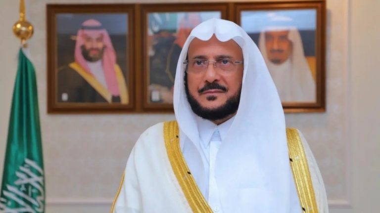تعيين 300 عالم وداعية لتقديم الفتاوى والمحاضرات لحجاج الداخل لعام 1446هـ