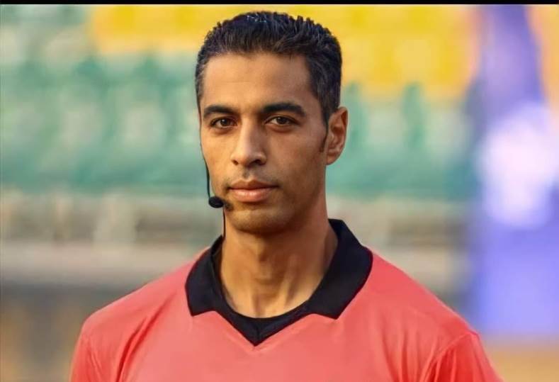 تعيين أمين عمر حكما لمباراة الأهلي وفاركو ومعروف حكما لمواجهة بيراميدز ضد سيراميكا