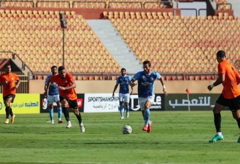 تعيين طارق مجدي حكماً لمباراة بيراميدز والبنك الأهلي