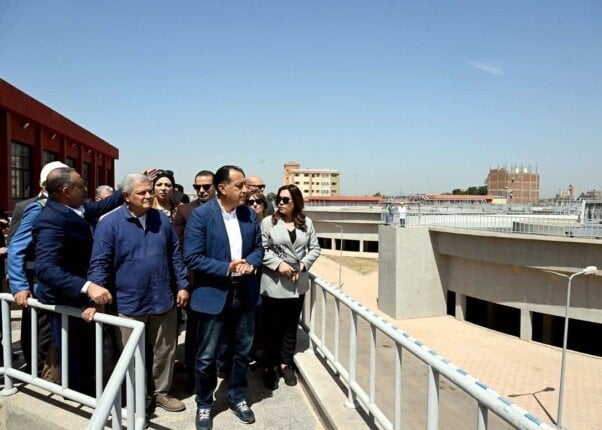 تفقد رئيس الوزراء محطة مياه المرشحة الملاحية الجديدة في طنطا