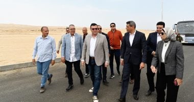 تفقد وزير الإسكان مشروع “الإسكان الحر” في السويس الجديدة