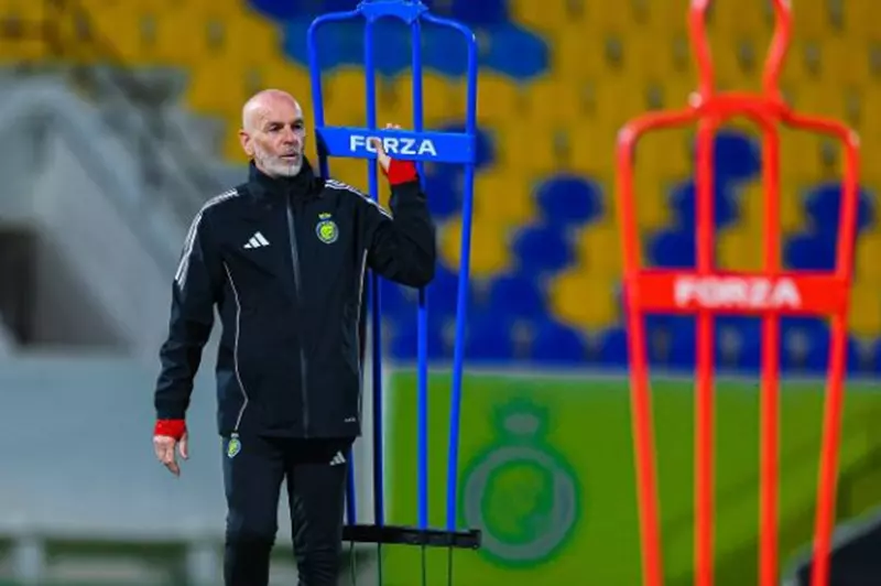 تقارير تكشف اقتراب بيولي من مغادرة النصر والعودة للدوري الإيطالي