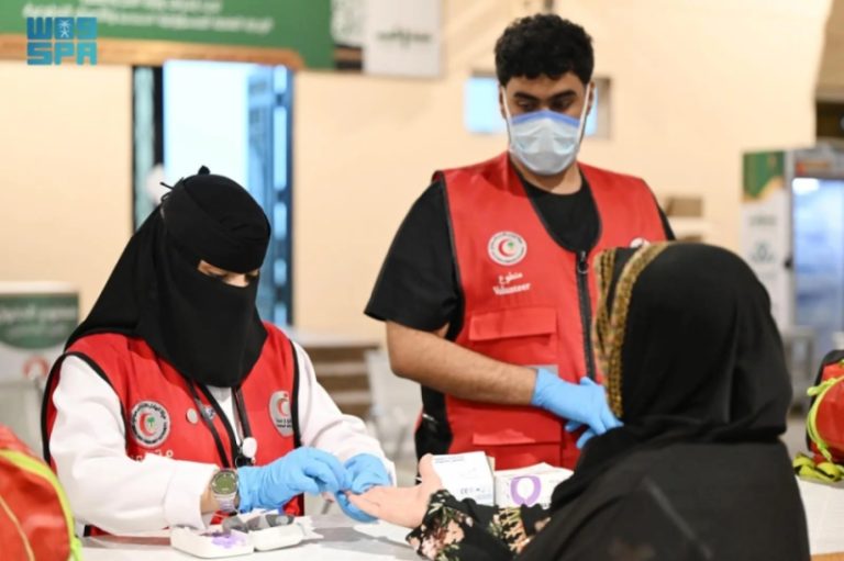 تقديم خدمات صحية متكاملة لحجاج بيت الله الحرام في تبوك
