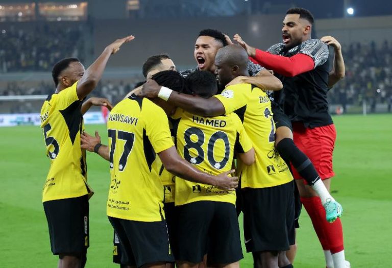 تقديم مكافأة ضخمة للاعبي الاتحاد عقب تتويجهم بدوري روشن السعودي