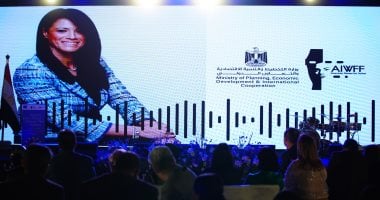 تمكين المرأة يتصدر أولويات الدولة في تعزيز دورها بمختلف مناحي الحياة