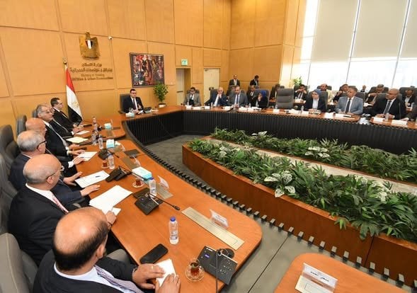 توجيهات جديدة من وزير الإسكان لرؤساء أجهزة المدن الجديدة