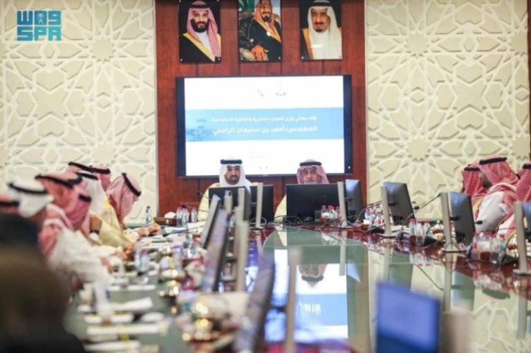 توقيع (9) اتفاقيات تنموية في القصيم بحضور الراجحي