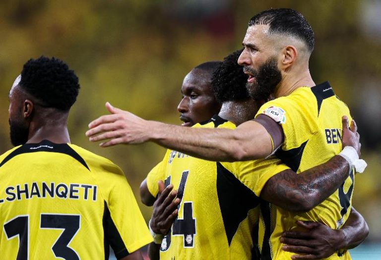 ثنائي الاتحاد يؤكدان موقفهما من المشاركة في الكلاسيكو ضد النصر