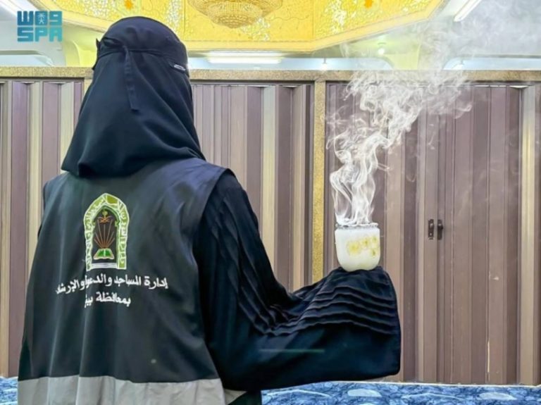 جازان تحقق إنجازاً في التطوع بأكثر من 74 ألف ساعة