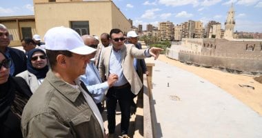 جولة مفاجئة لوزير الإسكان لمتابعة تقدم الأعمال بمشروع حدائق تلال الفسطاط وتفقد المرافق والخدمات الحيوية