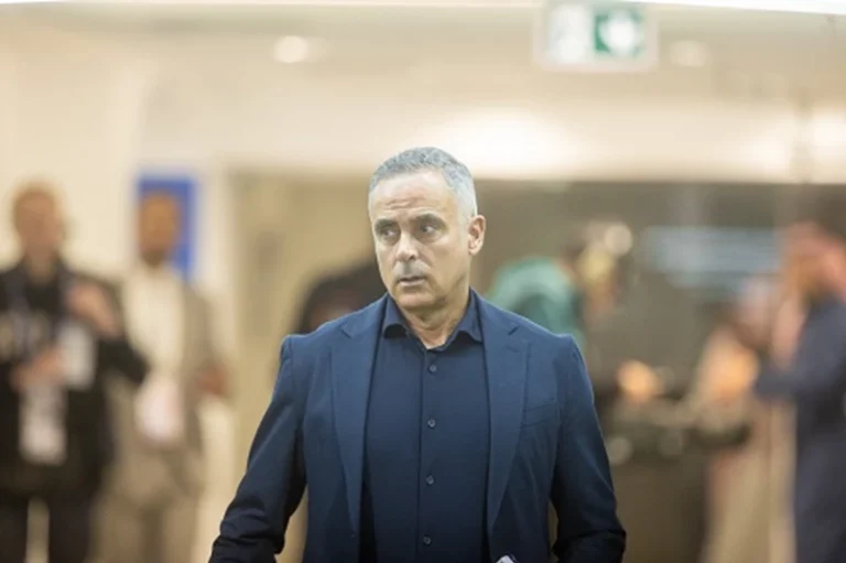 جوميز يؤكد: لم نضمن البقاء في الدوري السعودي حتى الآن