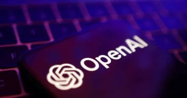 جوني آيف يتولى قيادة تصميم منتجات OpenAI بعد استحواذ ضخم