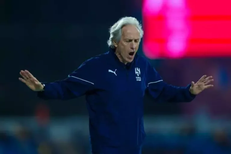 جيسوس يحصل على 1.8 مليون يورو من الهلال السعودي بعد إعلان رحيله رسمياً