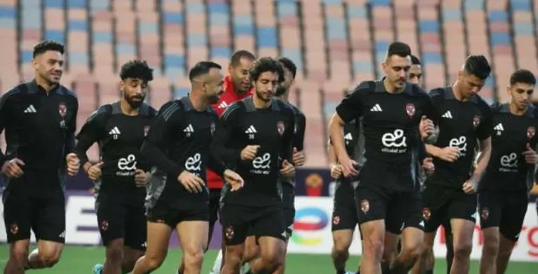 حسب مصادر موثوقة، قرار نهائي يحسم مصير انتقال قائد الأهلي إلى بيراميدز مجانا في نهاية الموسم
