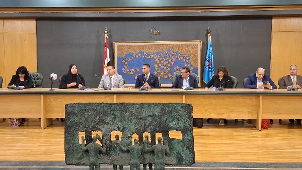 حفل تأبين الكاتب عادل درة ينطلق في نقابة الصحفيين