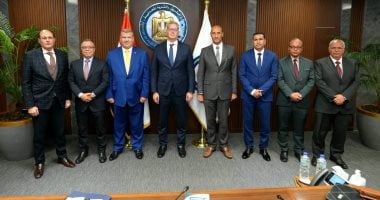 خطة طموحة لوزير البترول تعزز التكنولوجيات الرقمية وكفاءة الطاقة في القطاع