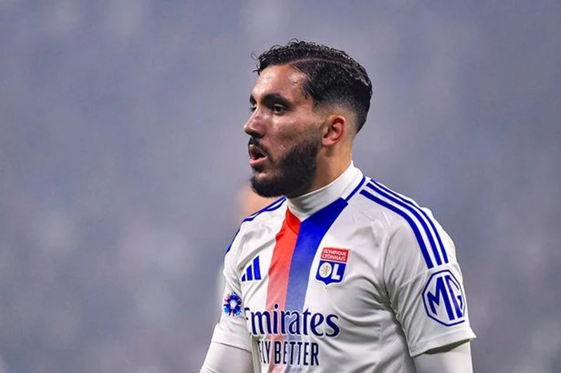 دورتموند يستأنف البحث عن ضم شرقي في الصيف
