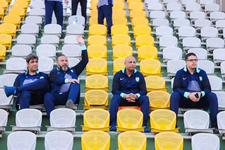 رئيس البنك الأهلي يوضح أن طارق مصطفى لن يرحل لتدريب الزمالك ويؤكد أن هدف الفريق التأهل للكونفدرالية