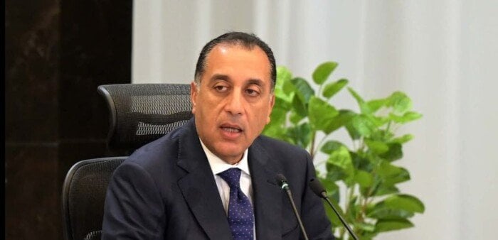 رئيس الحكومة يزور الجابون لحضور تنصيب الرئيس بريس نجيما