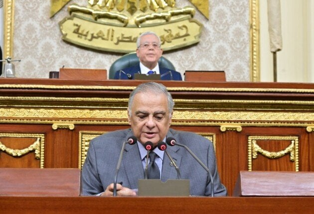 رئيس اللجنة التشريعية يستعرض مشروع قانون تقسيم الدوائر الانتخابية