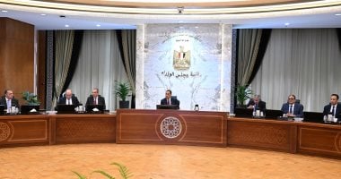 رئيس الوزراء يؤكد: جهود الدولة تهدف لمضاعفة السياح الوافدين